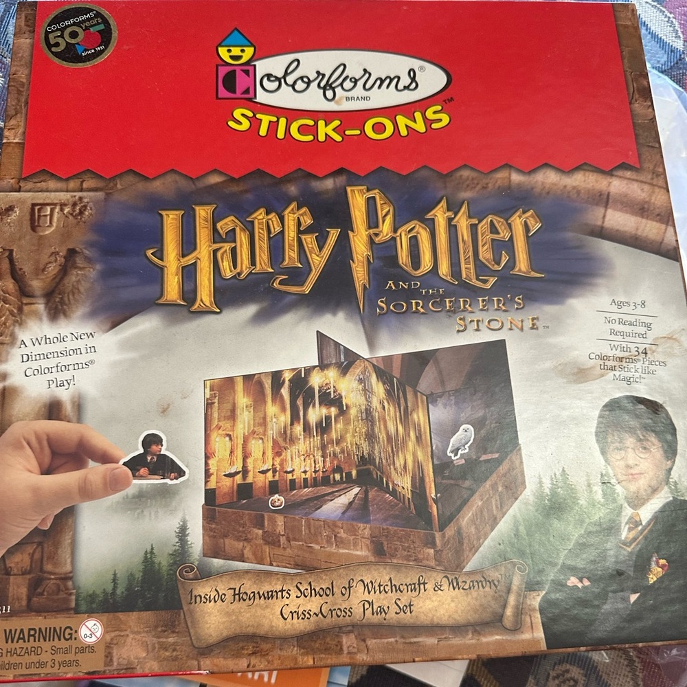 Rare 2001 Harry Potter Colorforms StickOns Hogwarts Sorcerer’s Stone Play Set